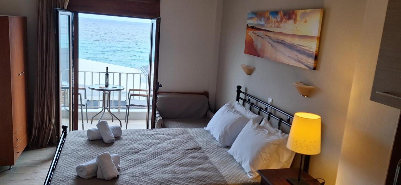 Diolkos Apartement Nea Roda Pokój zdjęcie